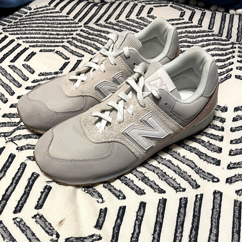 New balance 528